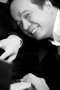 Rueibin Chen is an internationally acclaimed pianist.